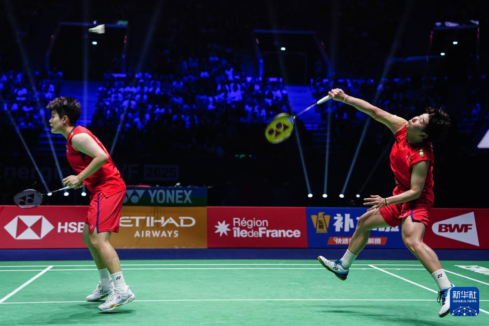 革对游泳项 革对游泳项