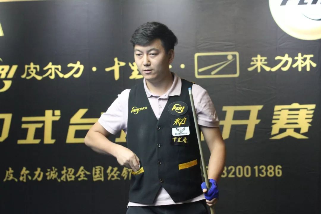 随着比赛的 随着比赛的