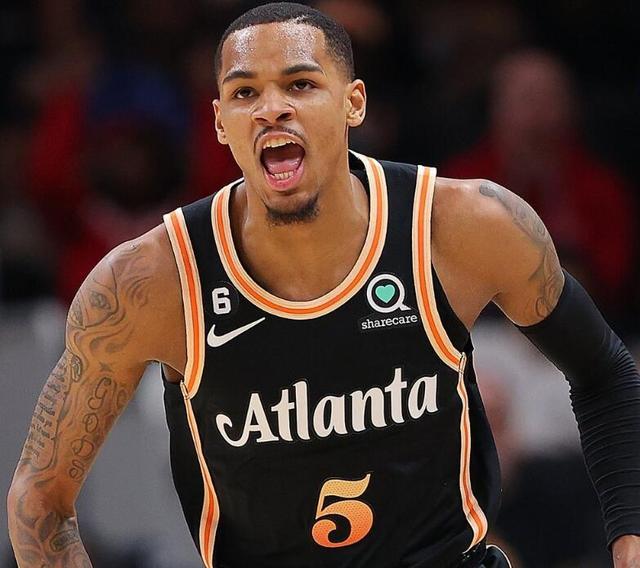 心球员的牵 心球员的牵